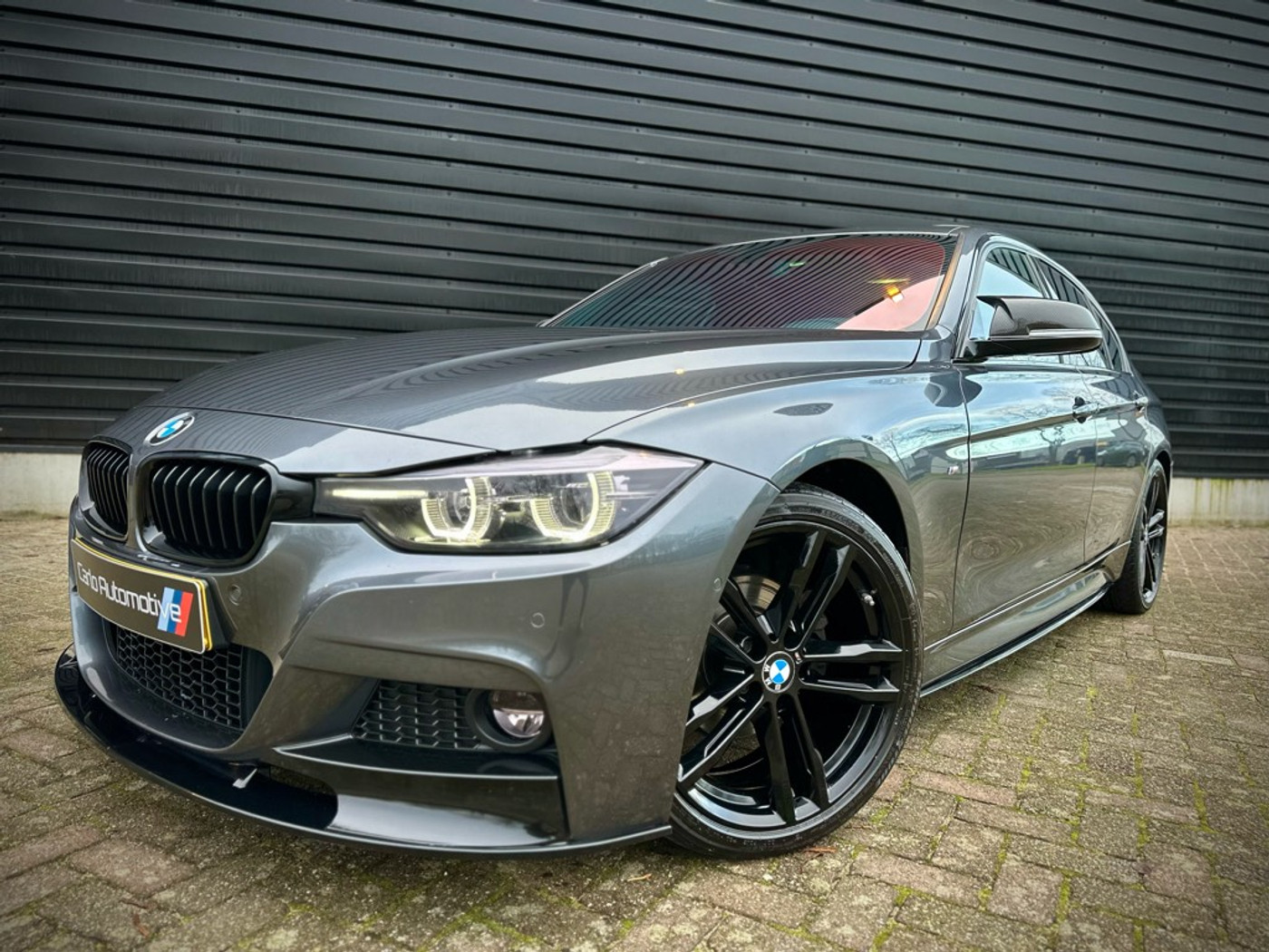 Foto van BMW 320i