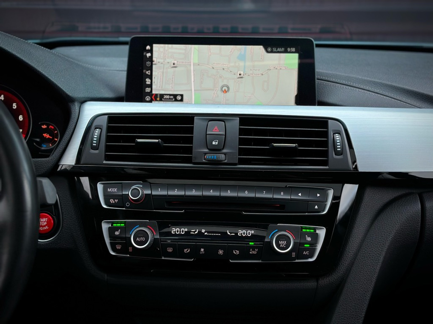 Foto van BMW 320i