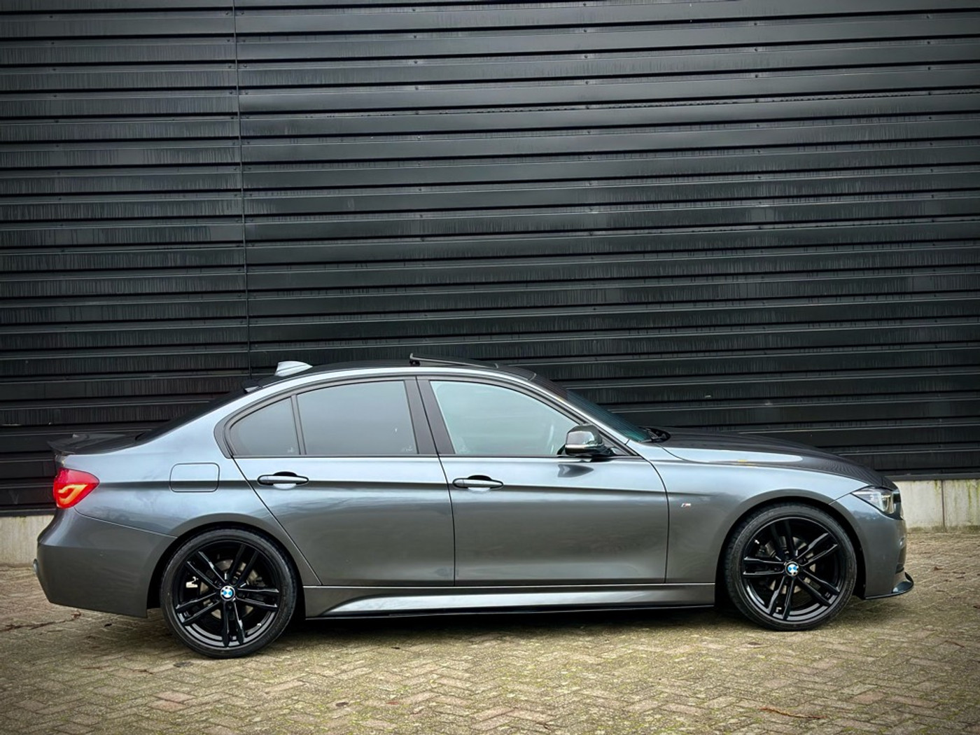 Foto van BMW 320i