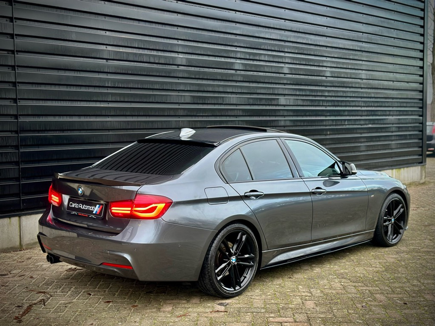 Foto van BMW 320i