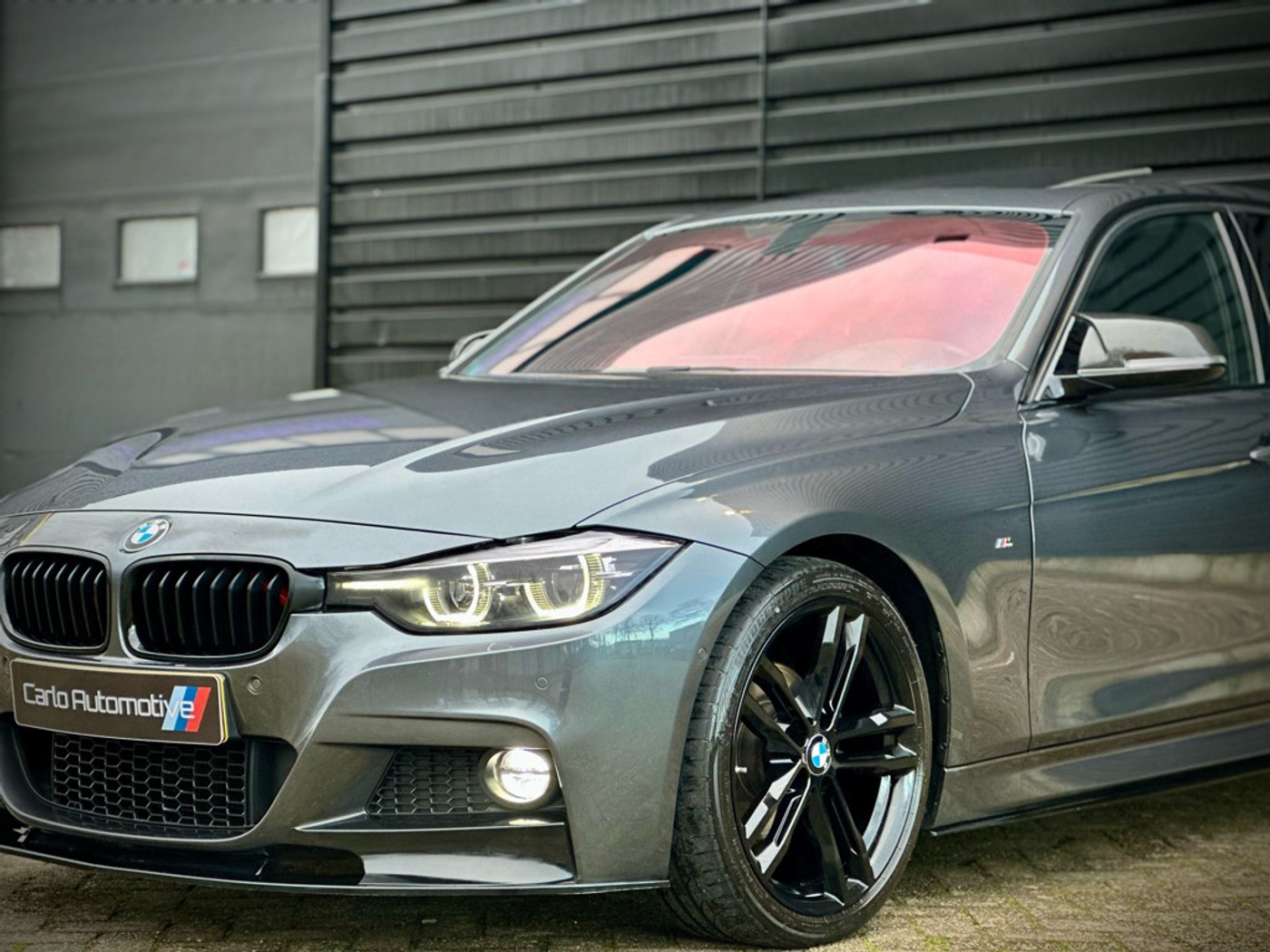 Foto van BMW 320i