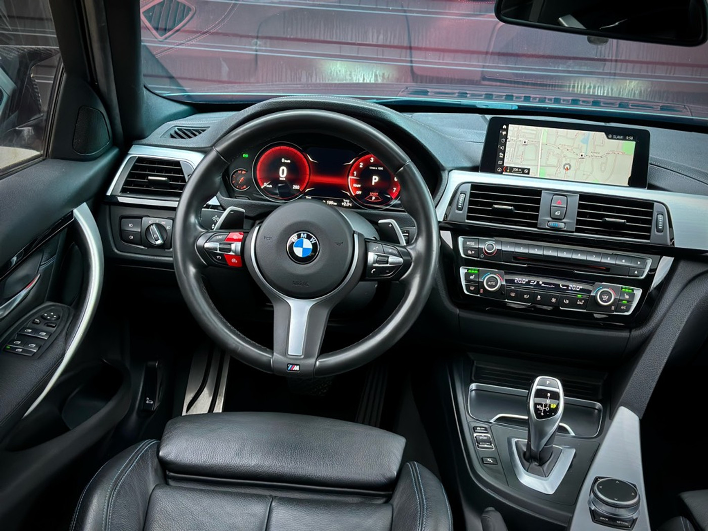 Foto van BMW 320i