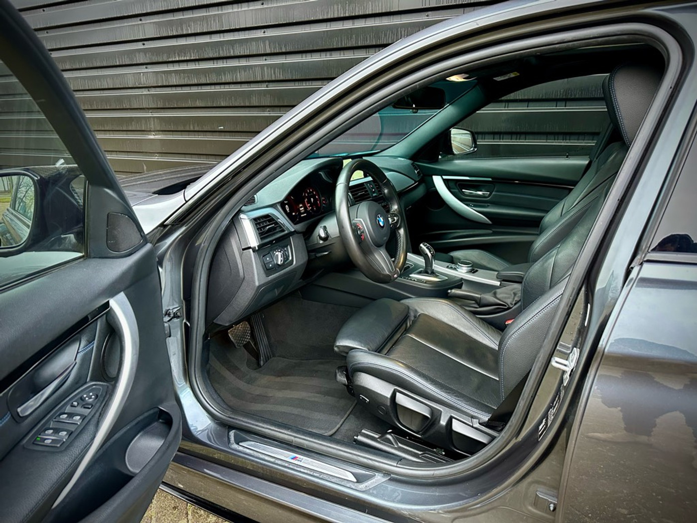 Foto van BMW 320i