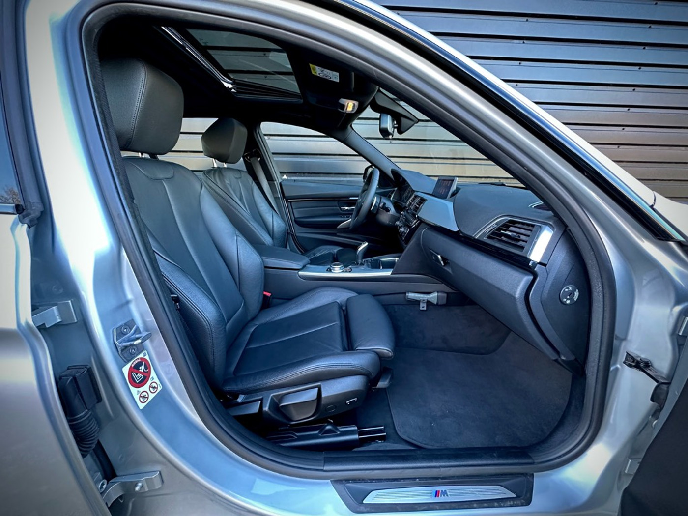 Foto van BMW 330i
