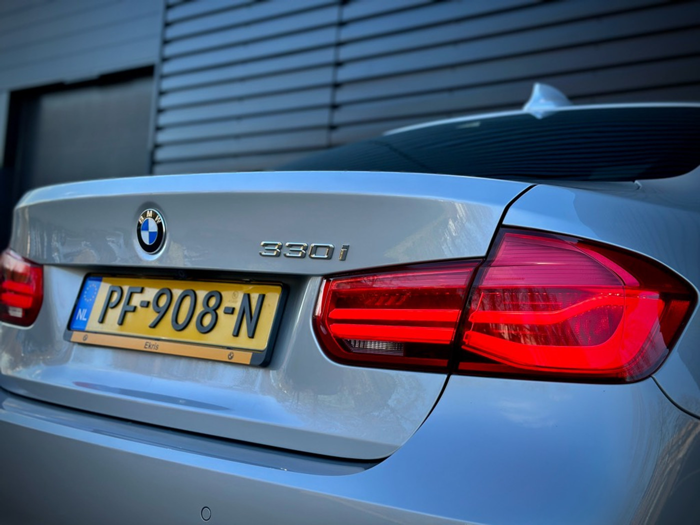Foto van BMW 330i
