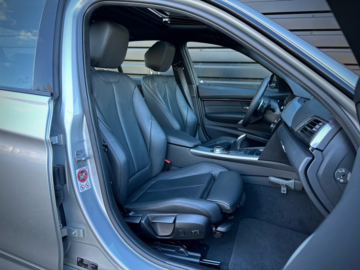 Foto van BMW 330i
