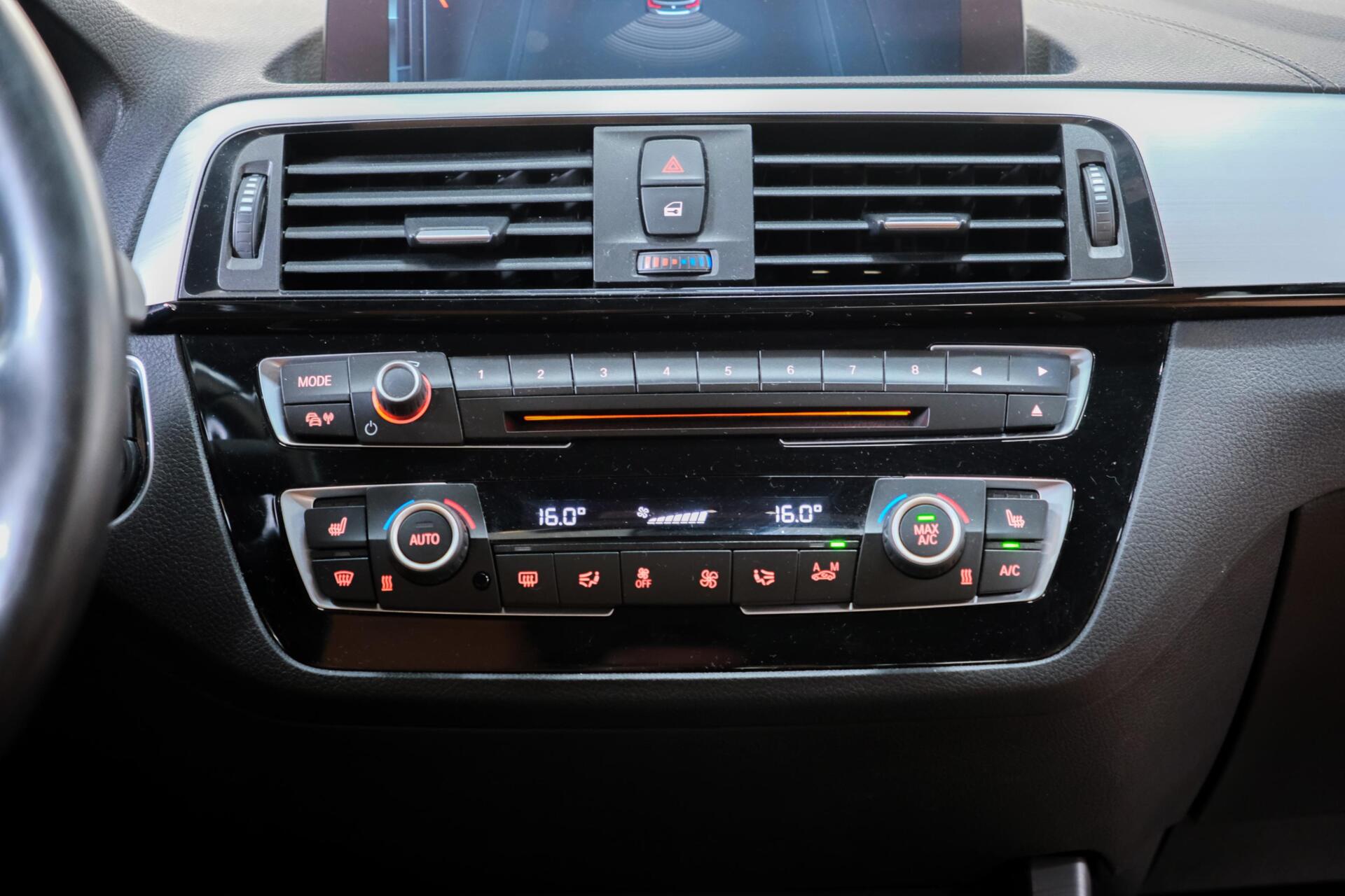 Foto van BMW 118i