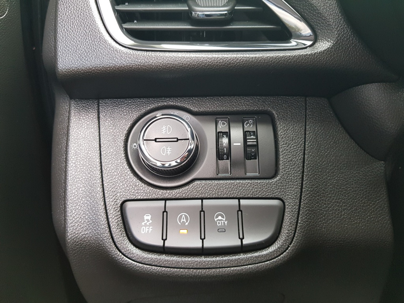 Foto van Opel Karl Rocks / Viva Rocks