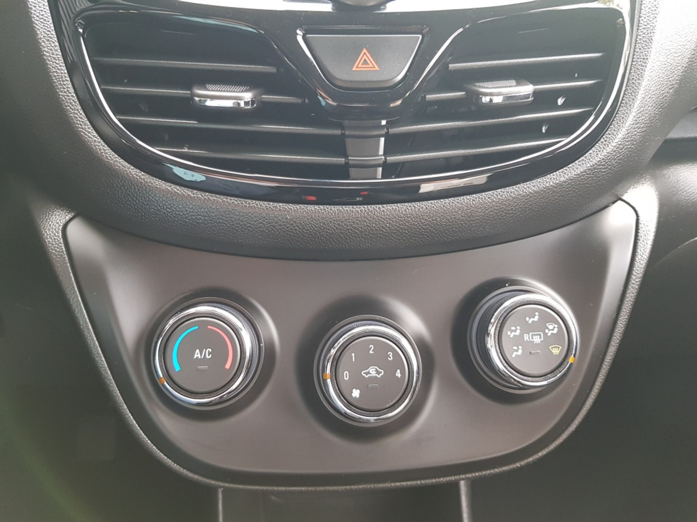 Foto van Opel Karl Rocks / Viva Rocks