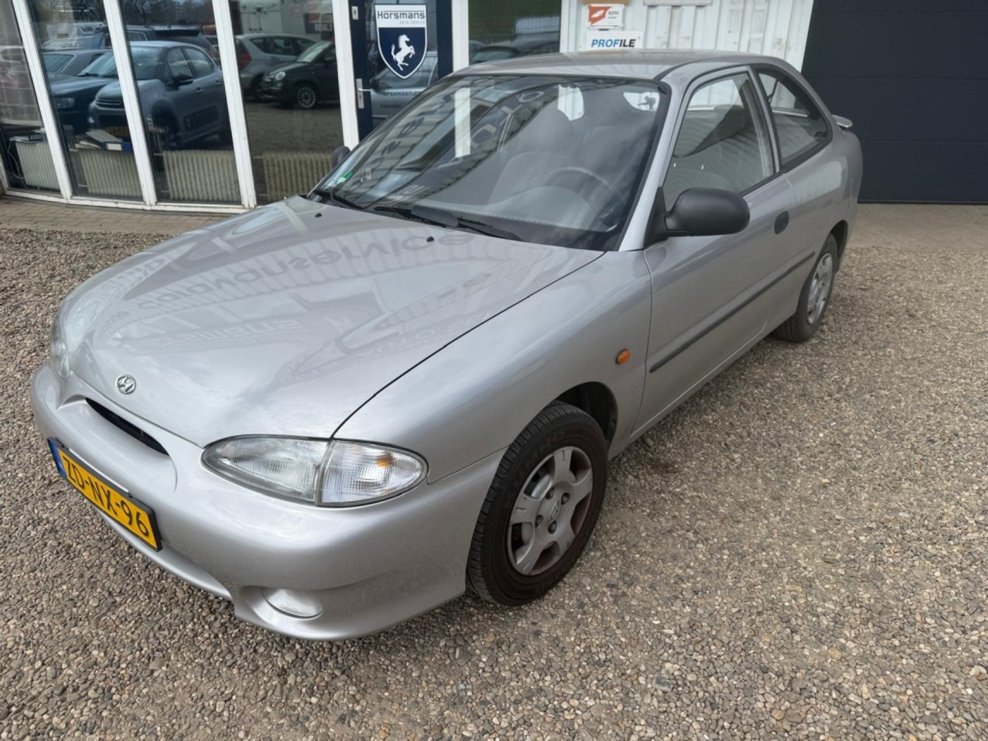 Hyundai Excel verkocht 1999 - voorkant