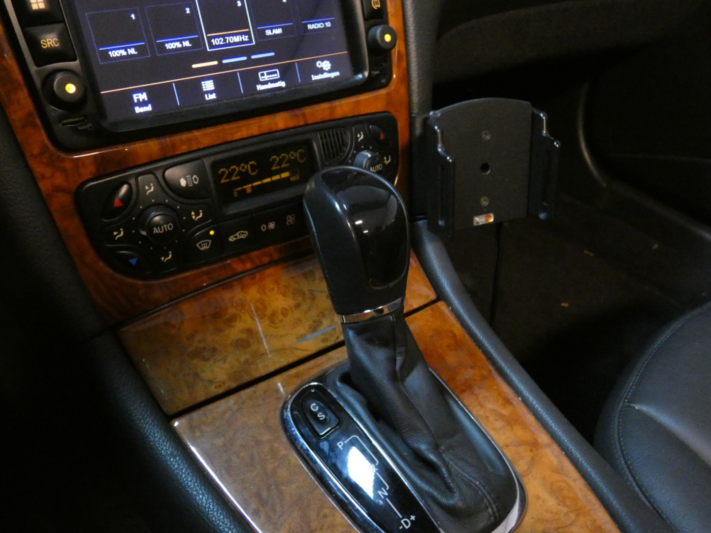 Foto van Mercedes-Benz CLK 320
