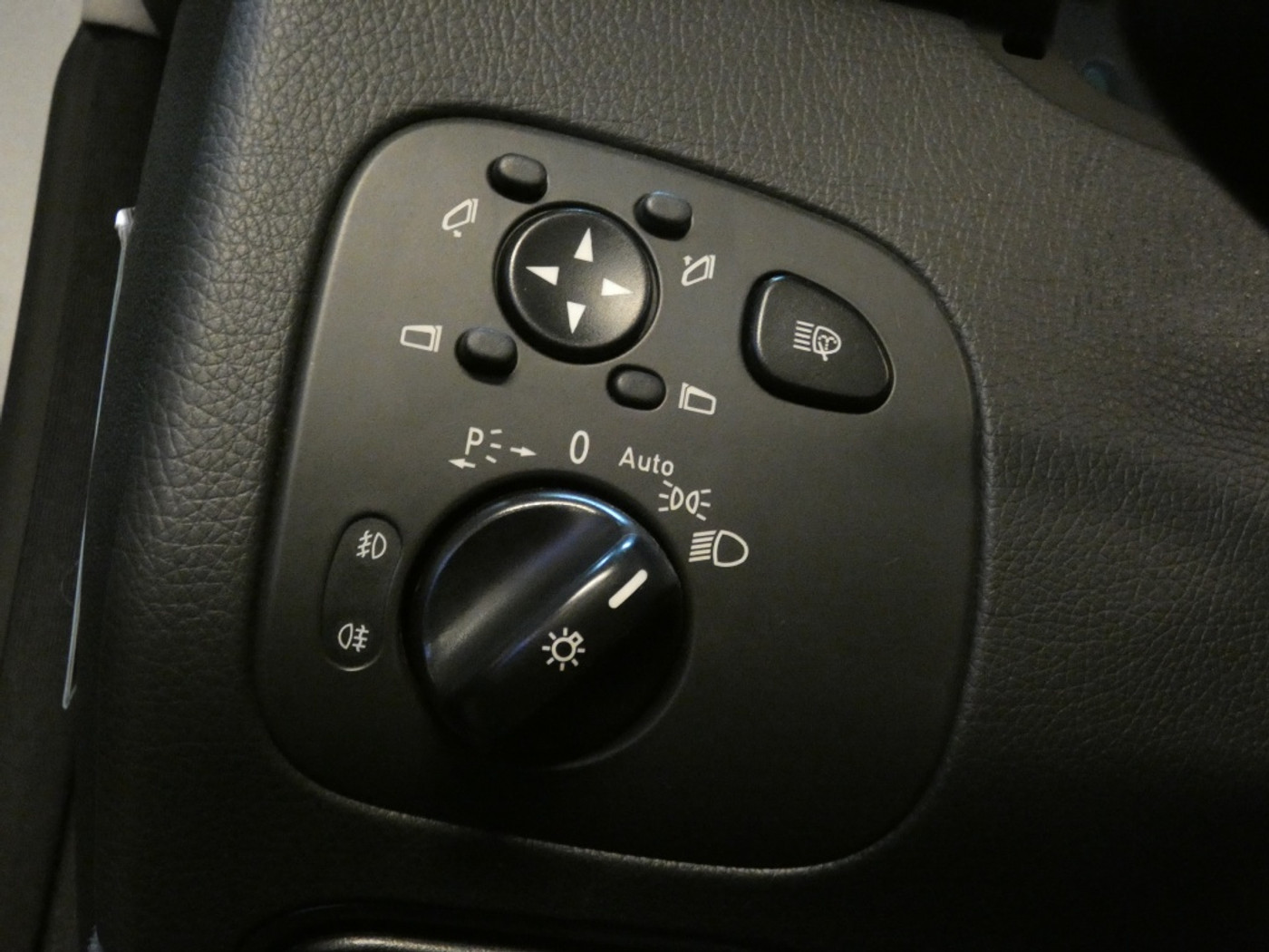Foto van Mercedes-Benz CLK 320
