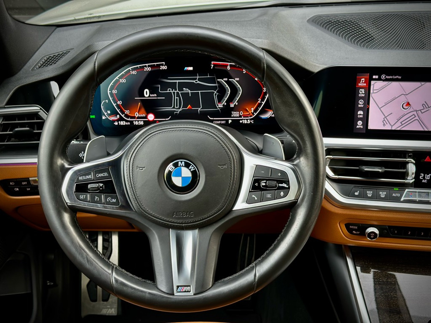 Foto van BMW 330i