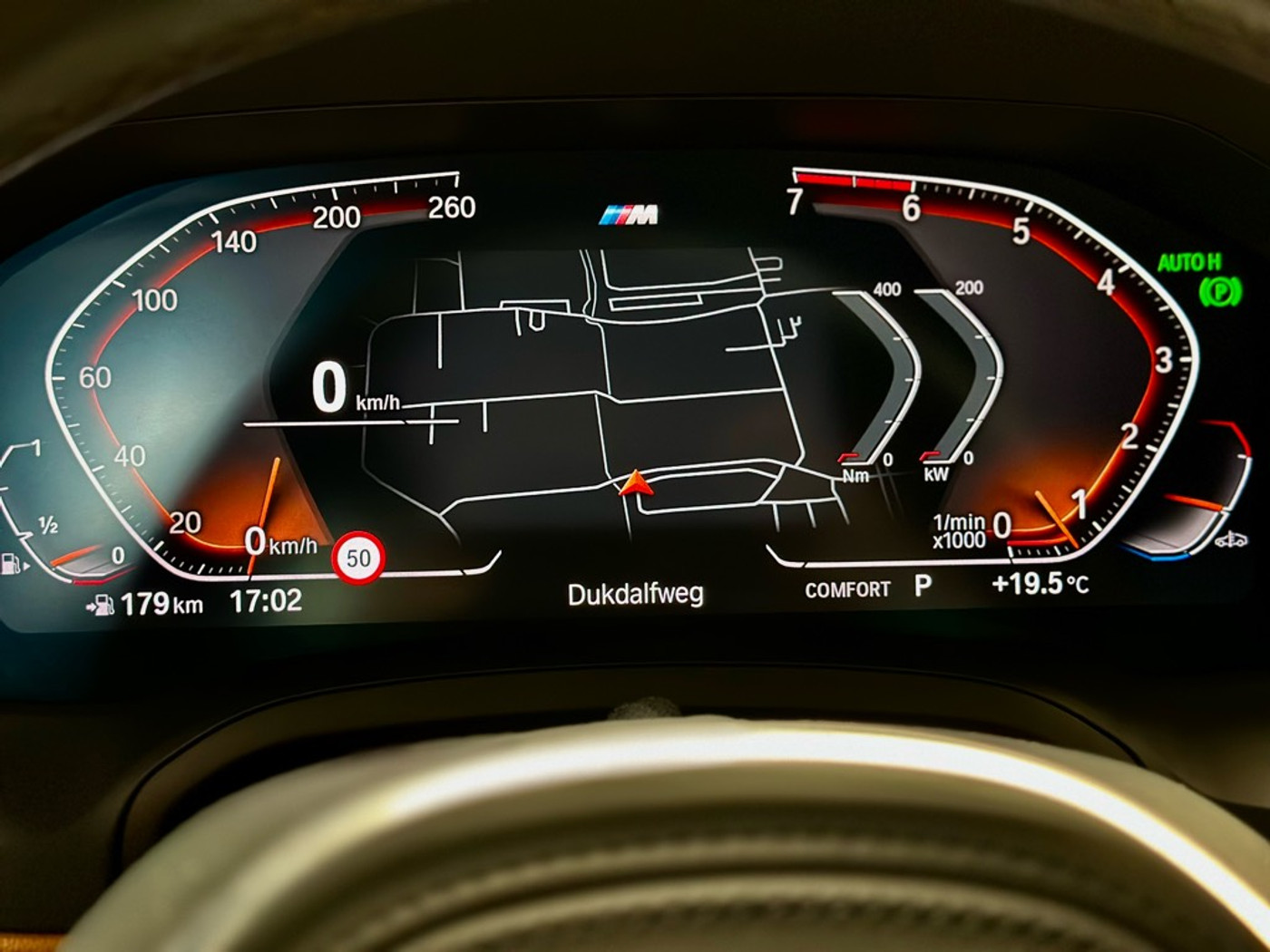 Foto van BMW 330i