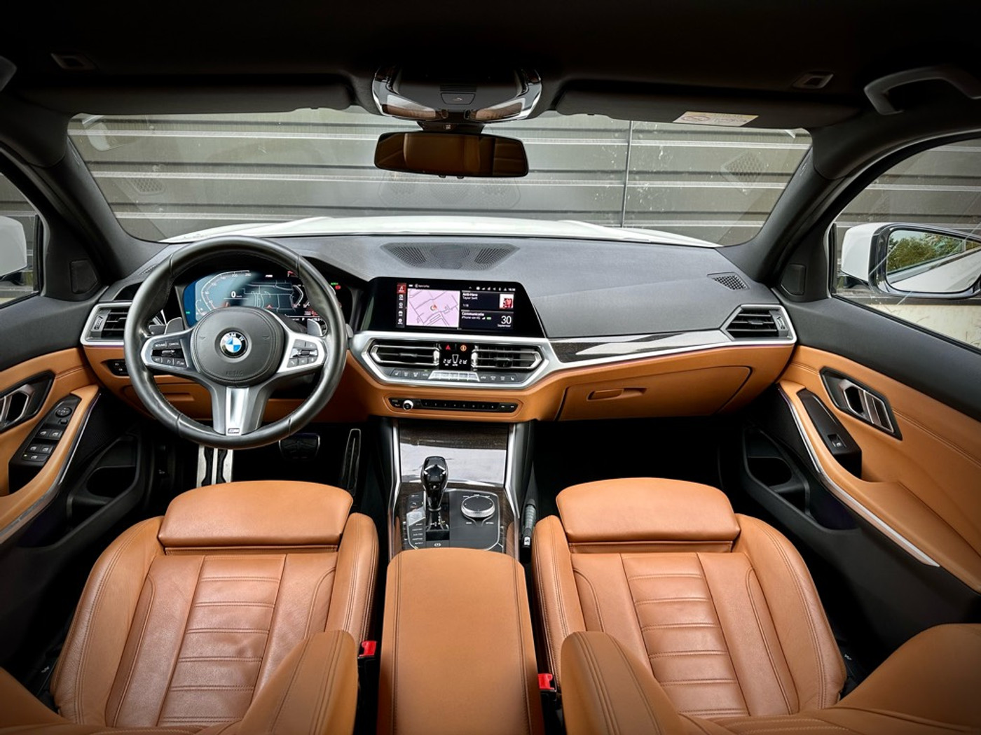 Foto van BMW 330i