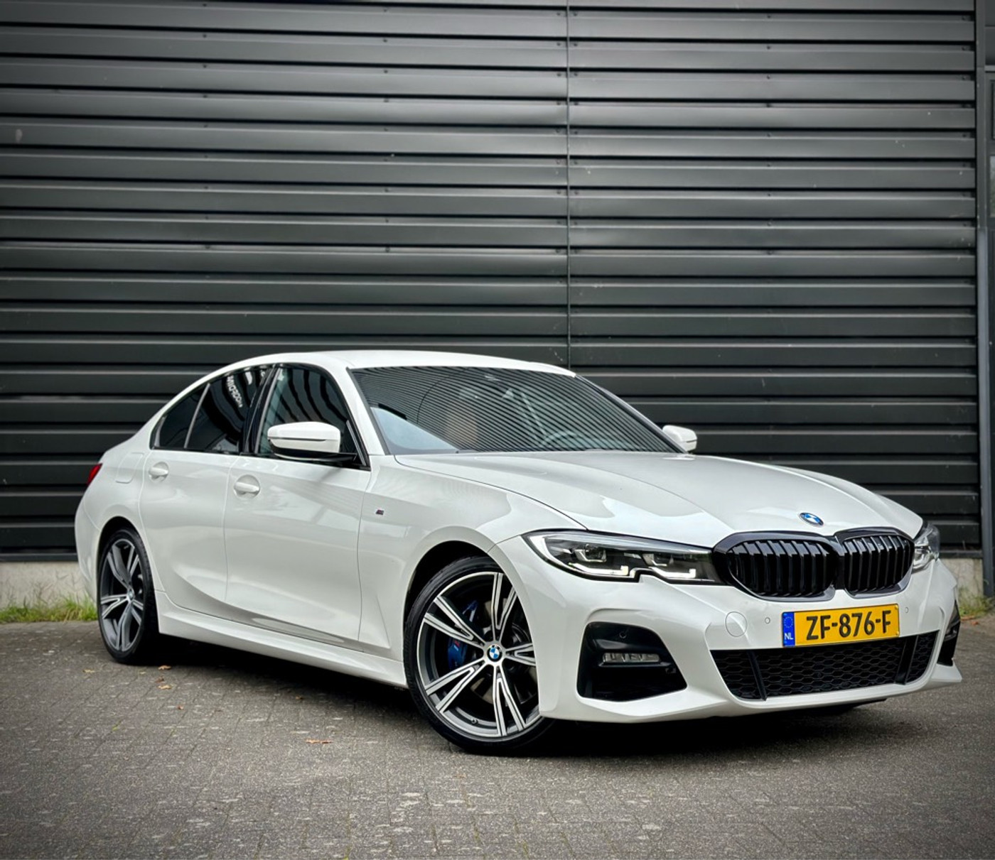 Foto van BMW 330i