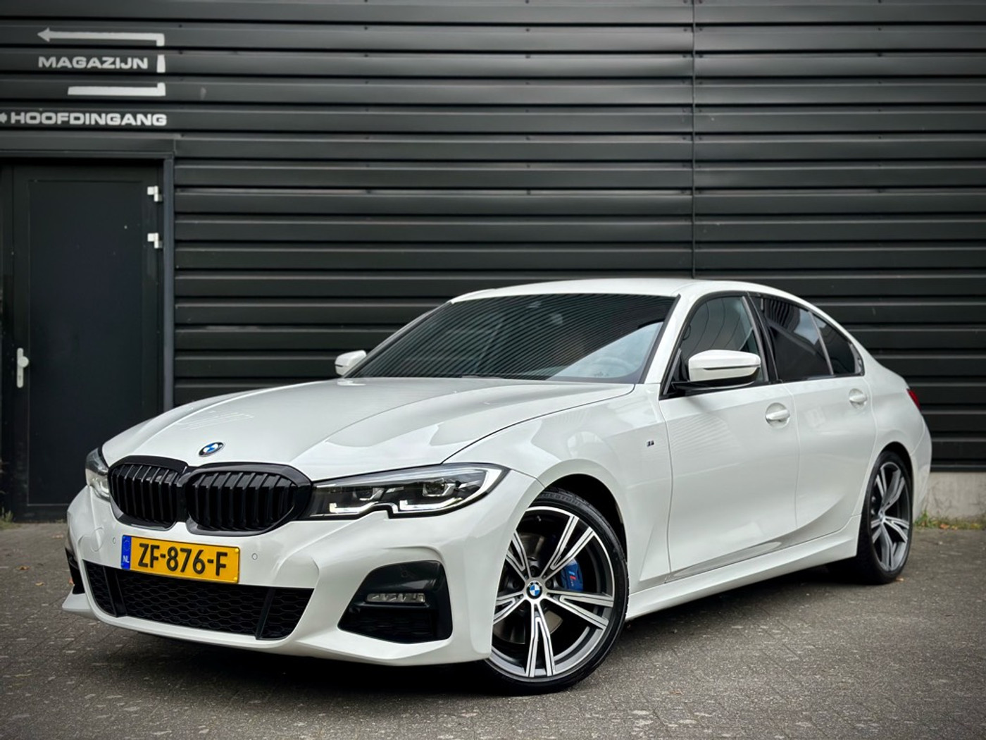 Foto van BMW 330i