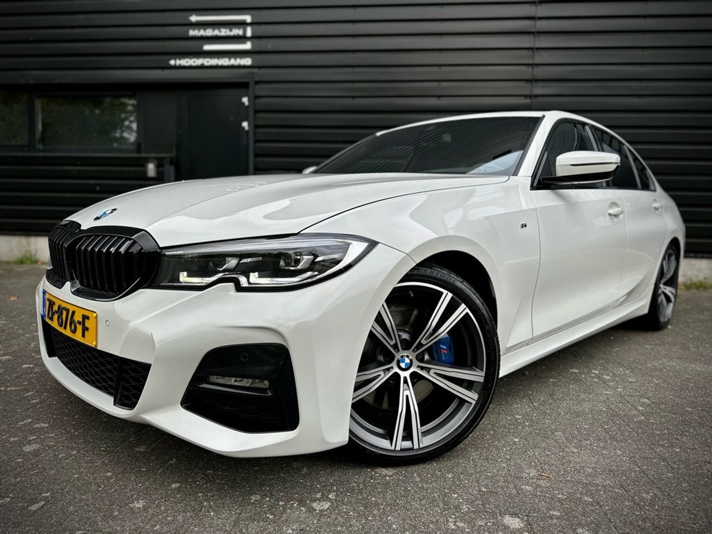 Foto van BMW 330i