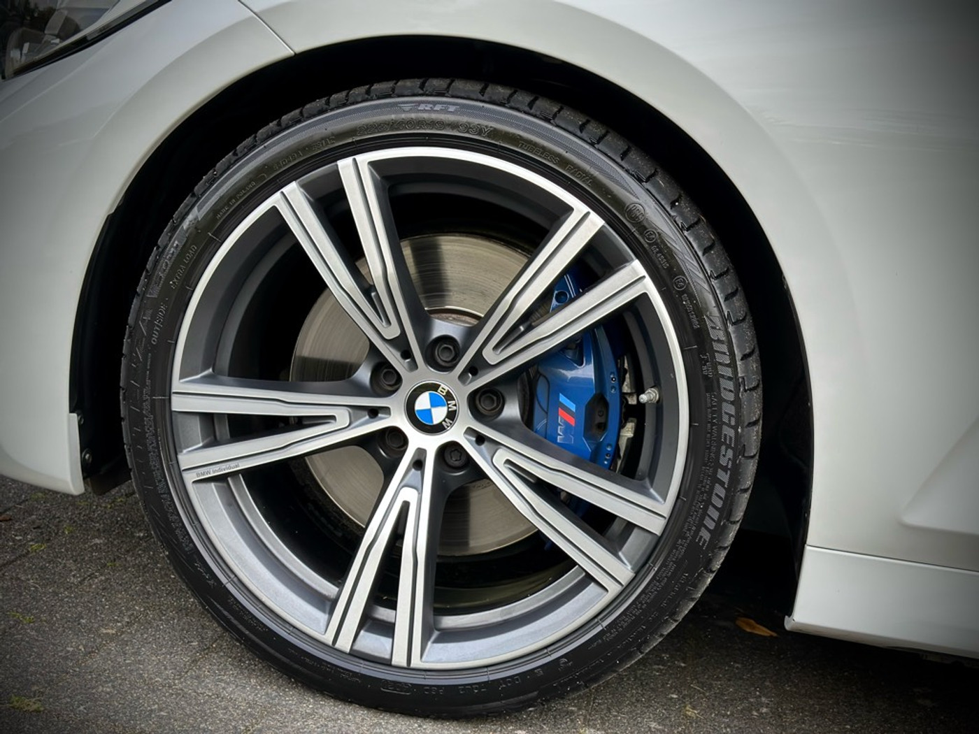 Foto van BMW 330i