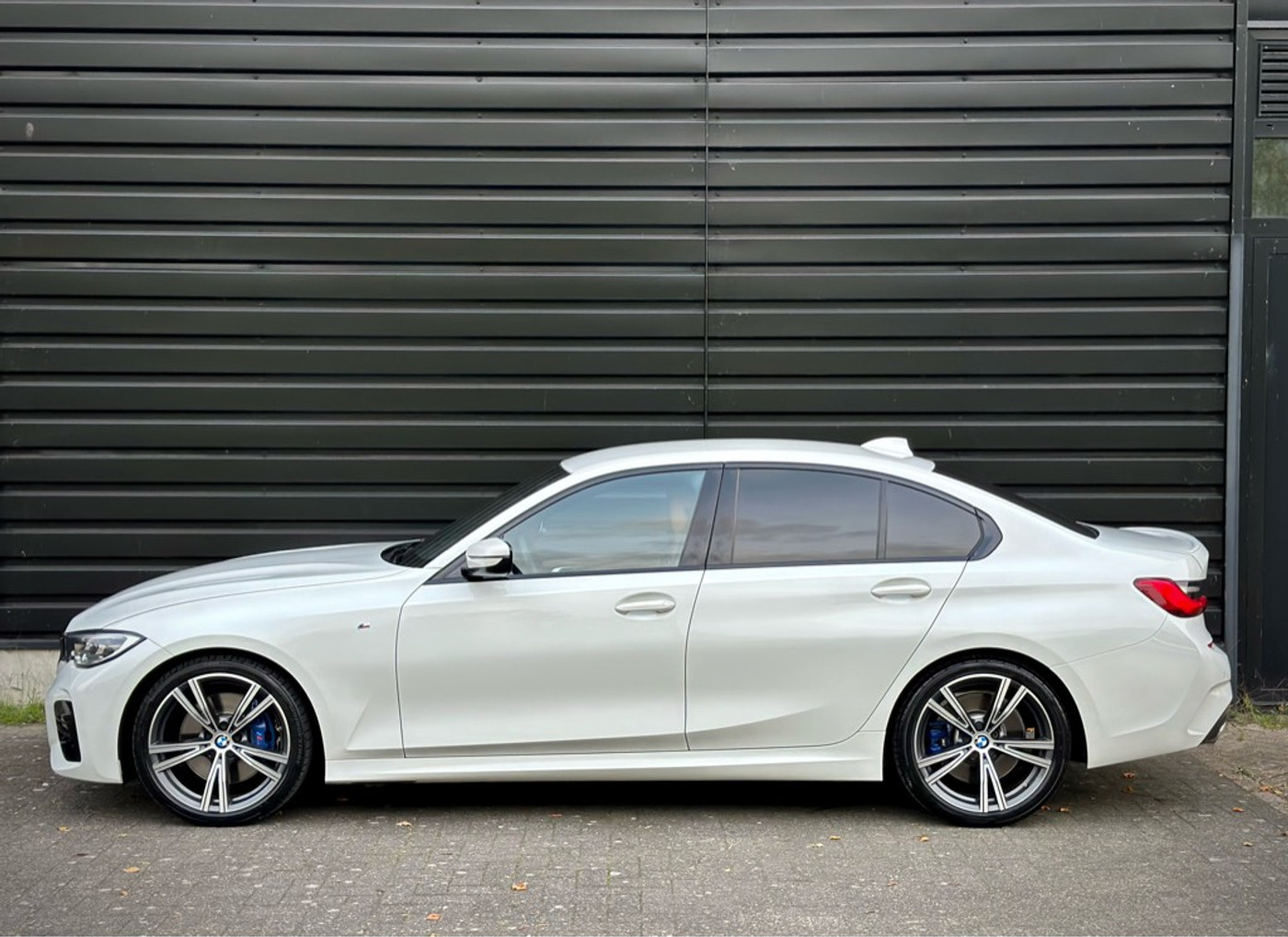 Foto van BMW 330i