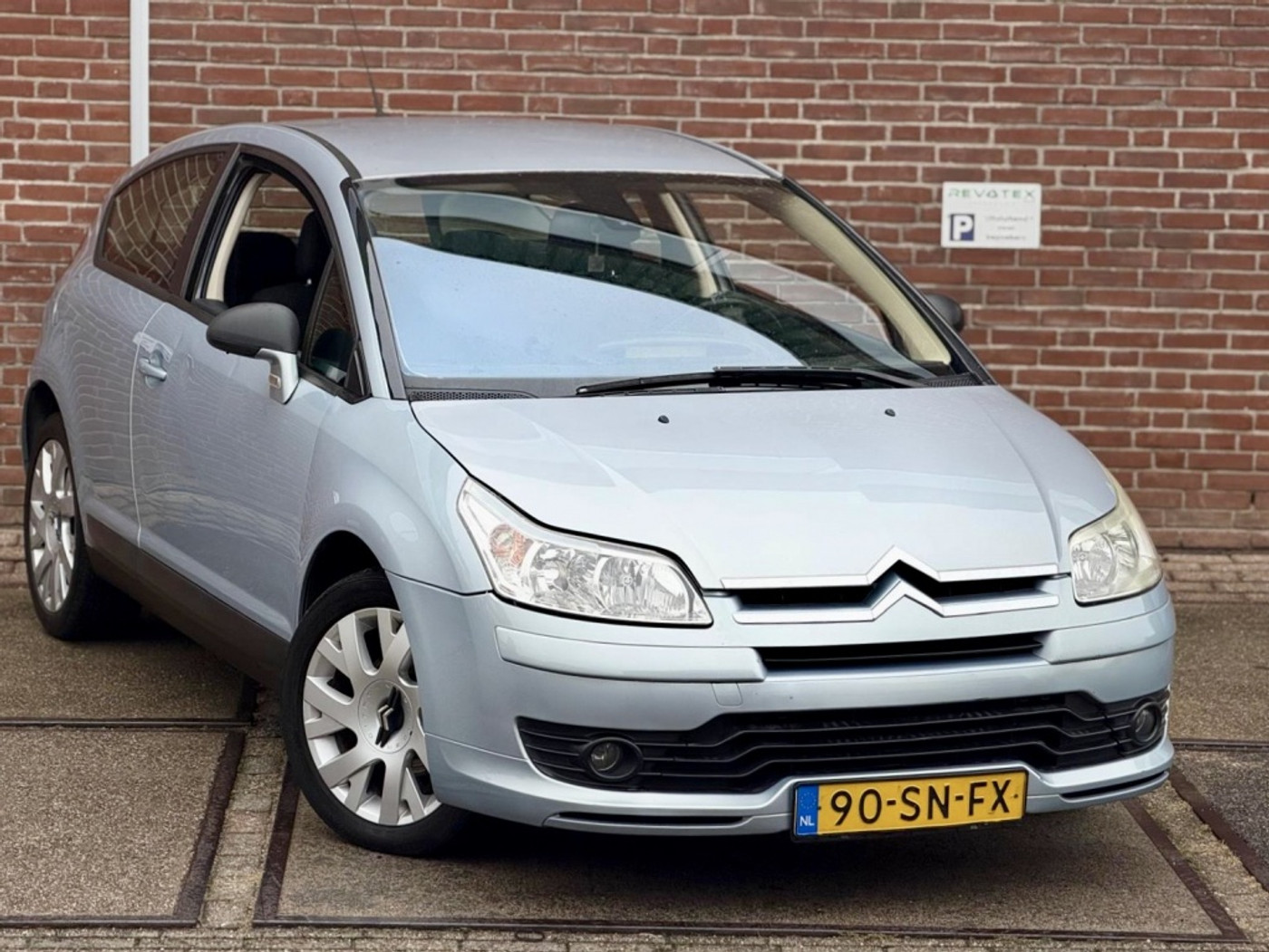 Foto van Citroen C4