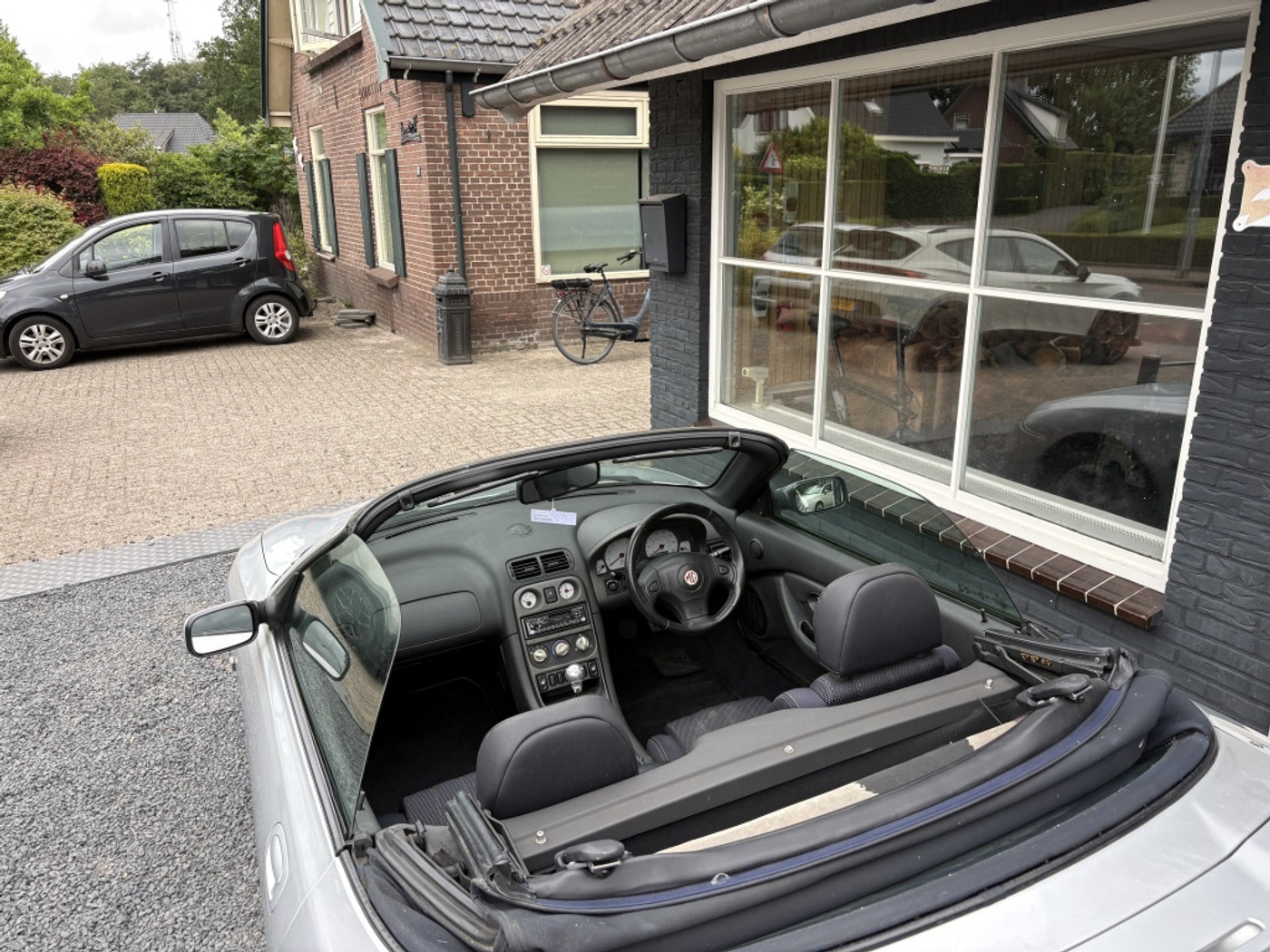 Foto van MG MG TF