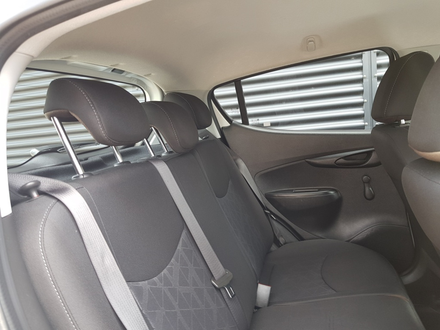 Foto van Opel Karl / Viva