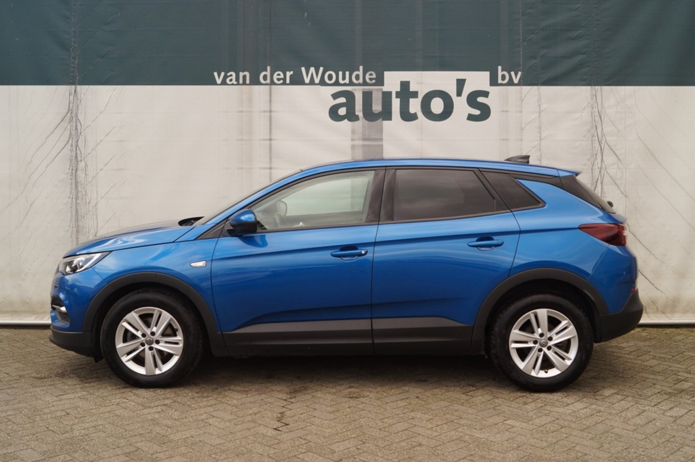 Opel Grandland X 1.5 CDTi 130pk Business Edition -NAVI-CAM- 2019 - voorkant