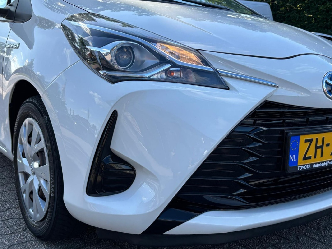 Foto van Toyota Toyota Yaris Hybrid