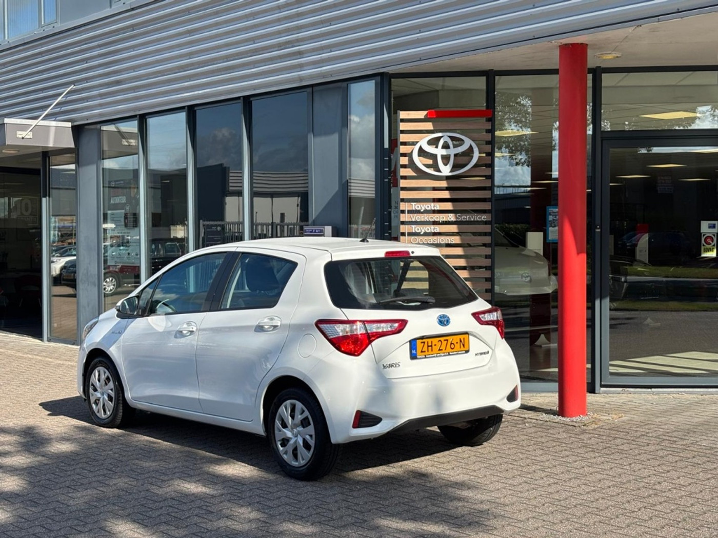 Foto van Toyota Toyota Yaris Hybrid