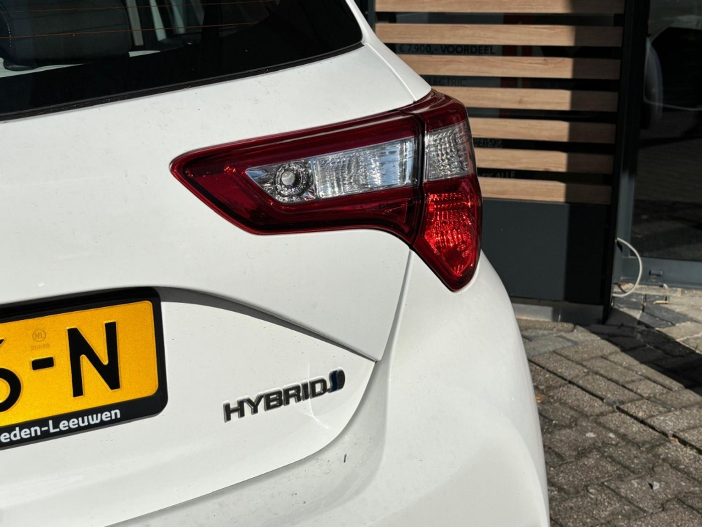 Foto van Toyota Toyota Yaris Hybrid