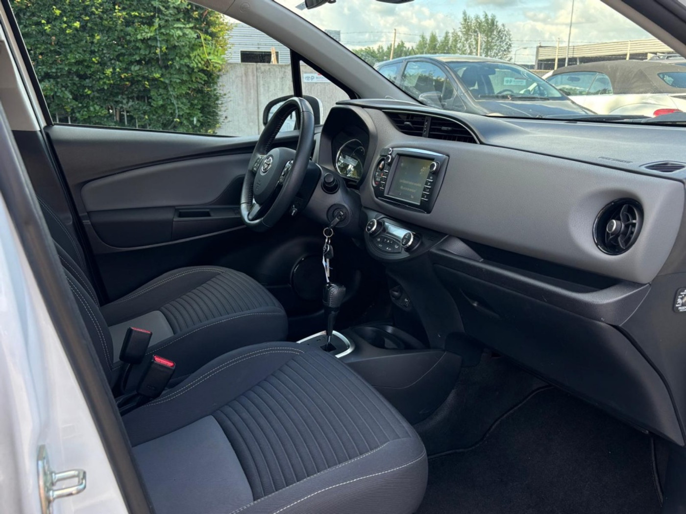 Foto van Toyota Toyota Yaris Hybrid