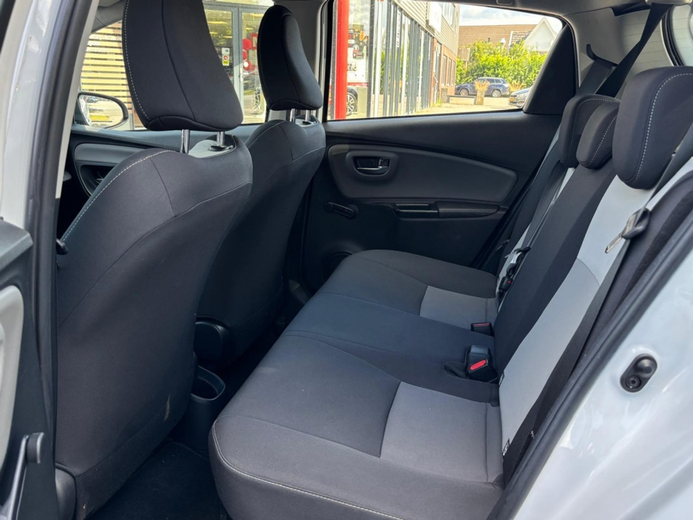 Foto van Toyota Toyota Yaris Hybrid
