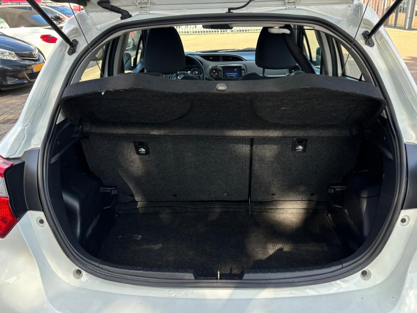 Foto van Toyota Toyota Yaris Hybrid