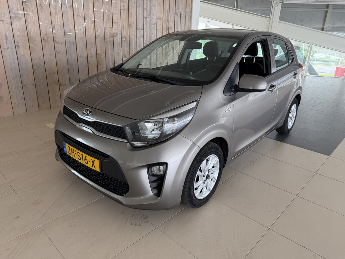 Kia Picanto 1.0 CVVT Eco.PlusLine 2019 - voorkant