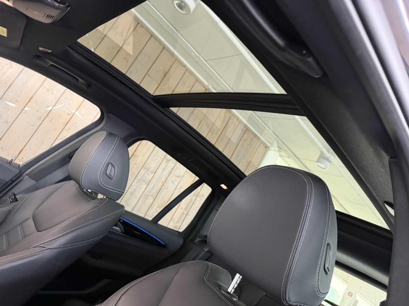 Foto van BMW Ix3