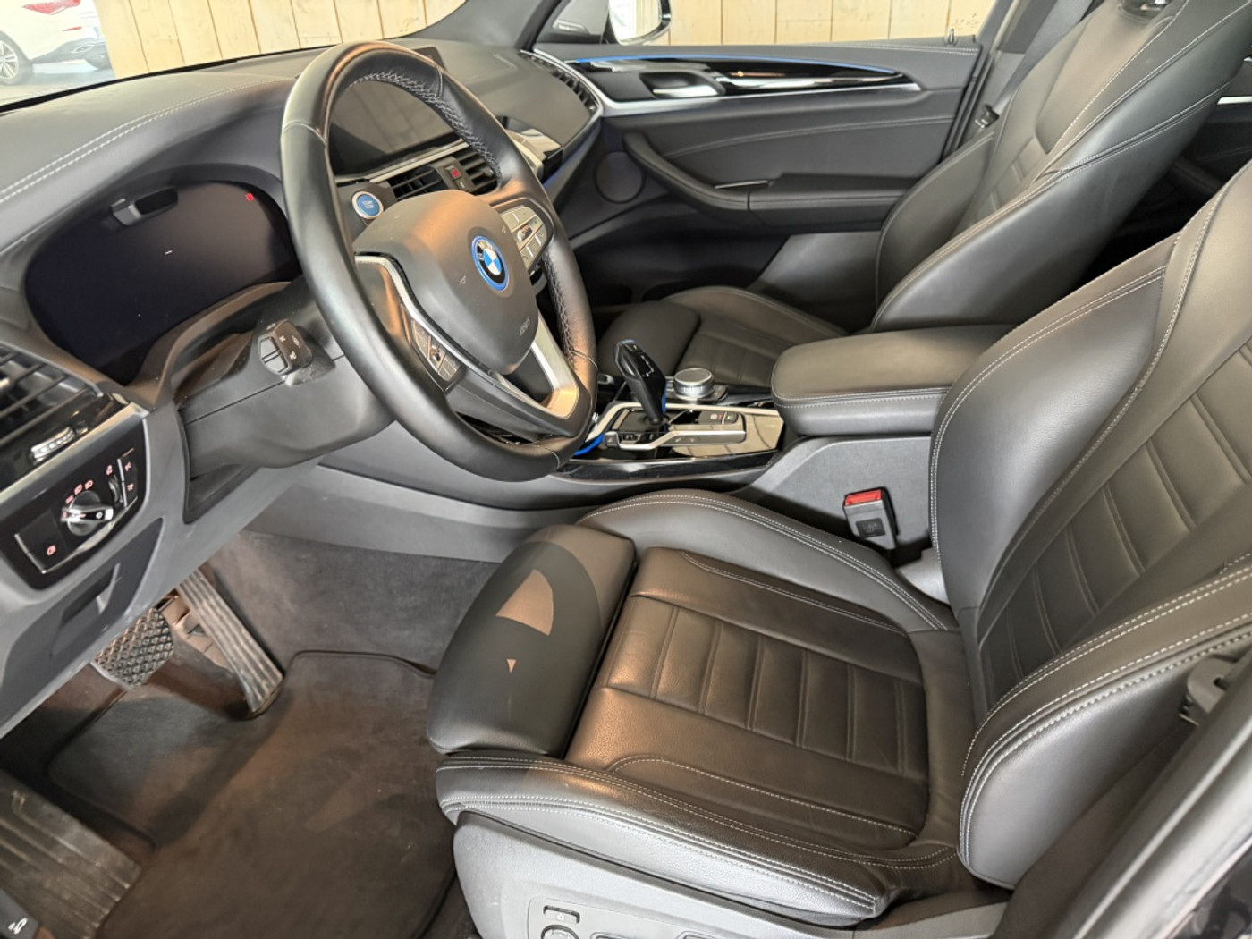Foto van BMW Ix3