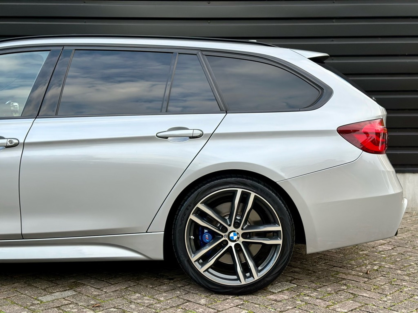 Foto van BMW 320i
