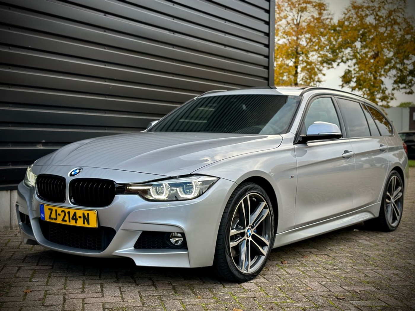 Foto van BMW 320i