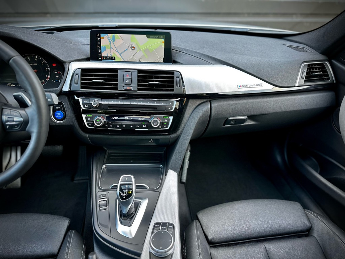 Foto van BMW 320i