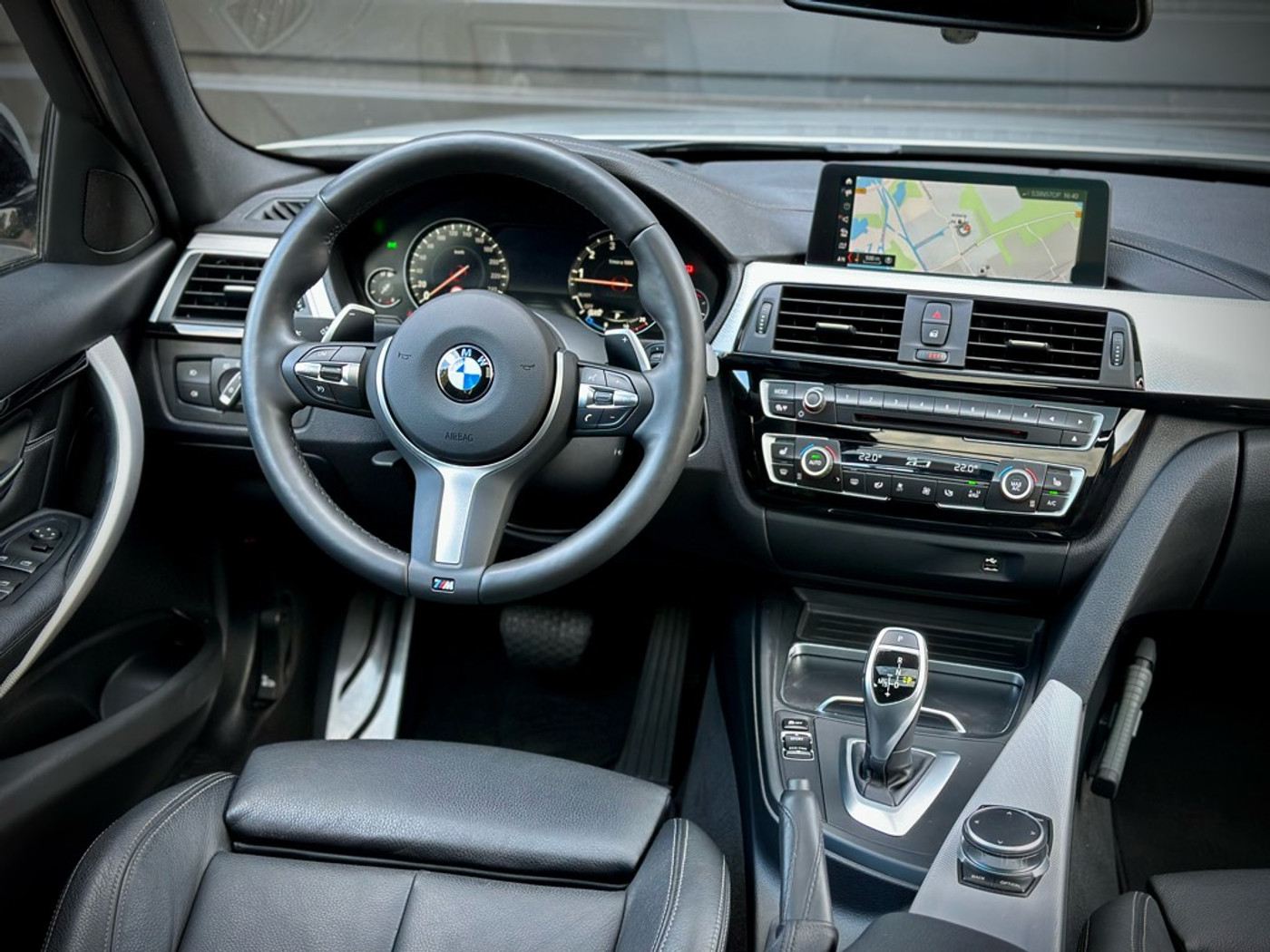 Foto van BMW 320i