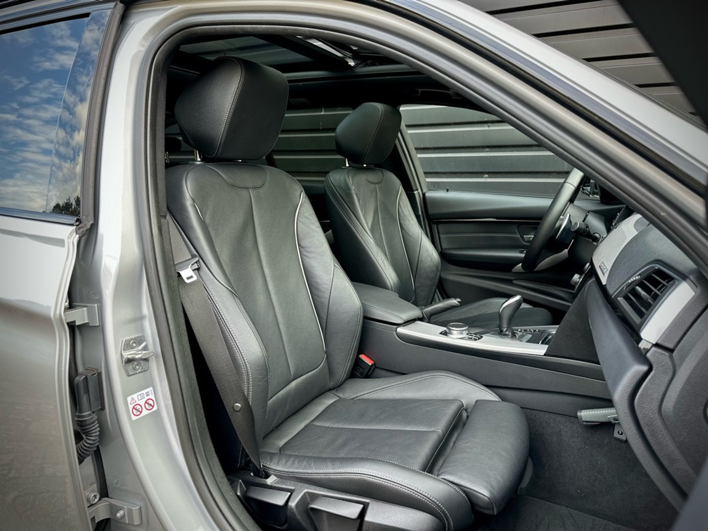 Foto van BMW 320i