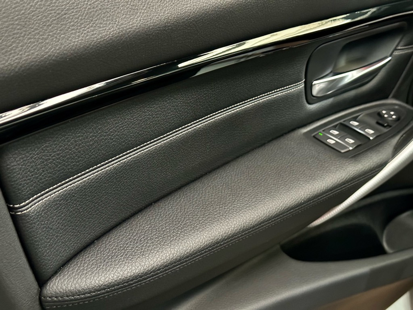 Foto van BMW 320i