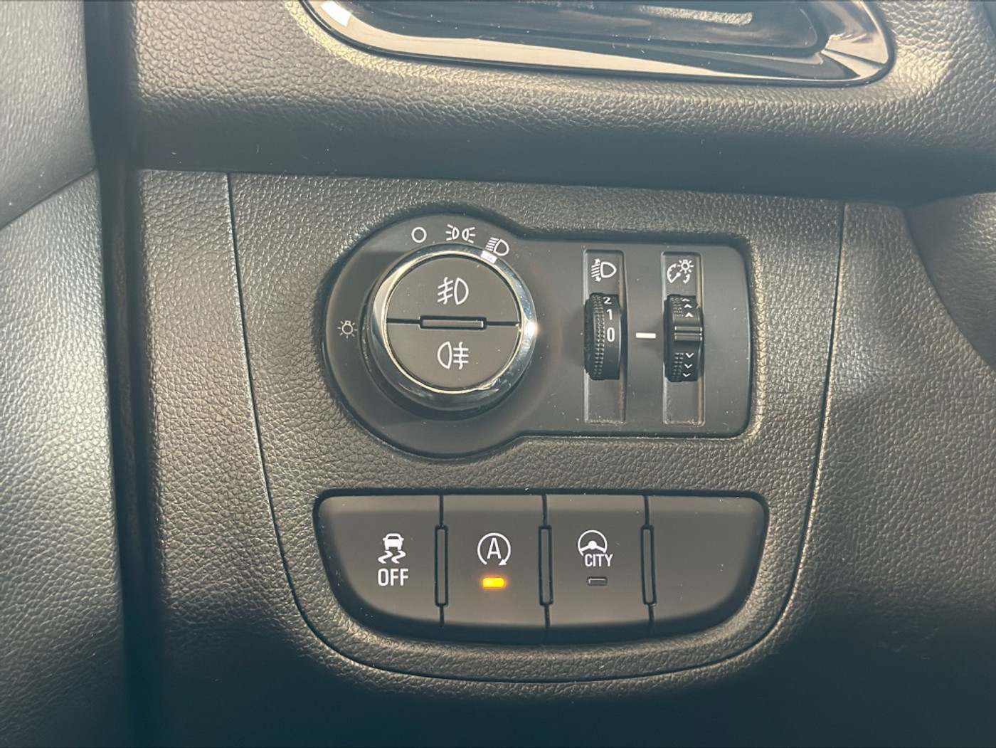 Foto van Opel Karl Rocks / Viva Rocks