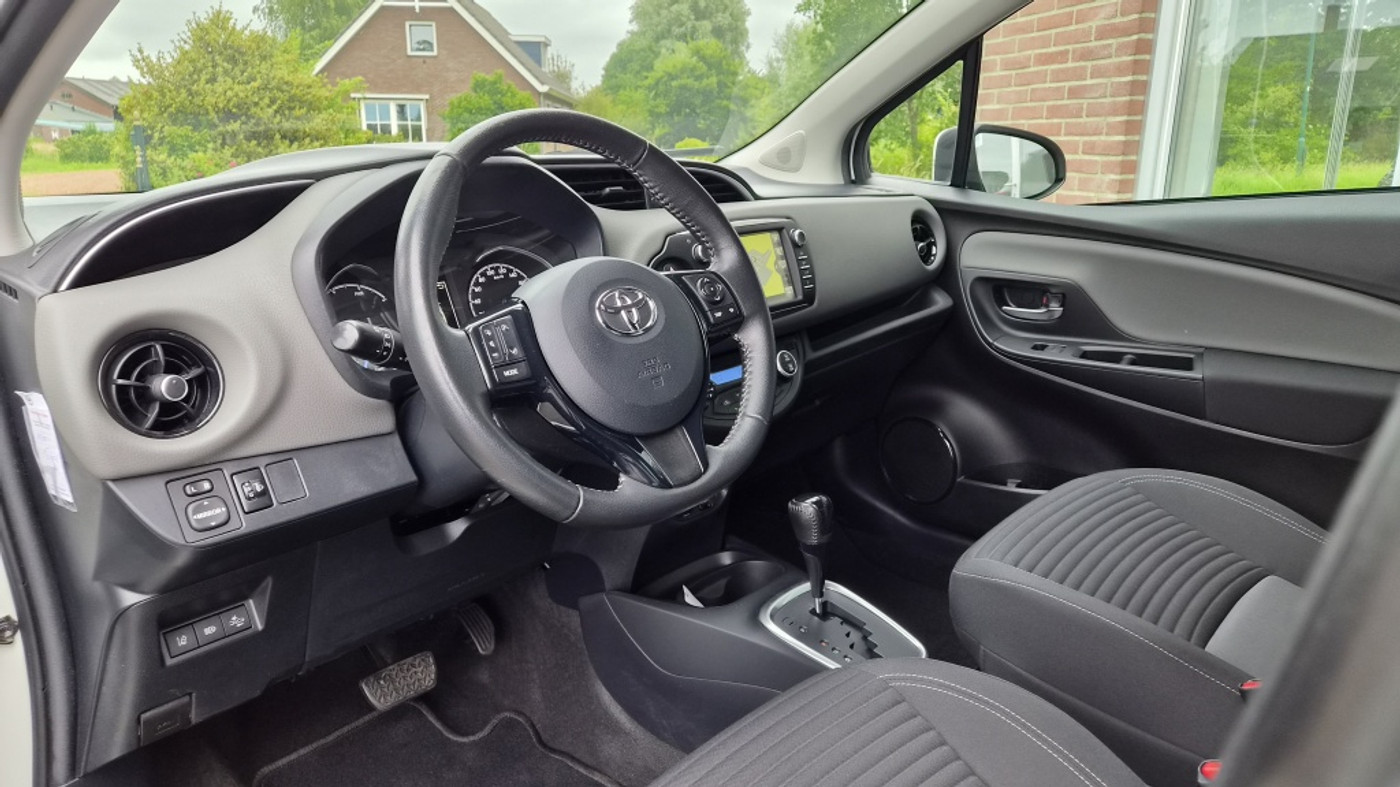 Foto van Toyota Toyota Yaris Hybrid