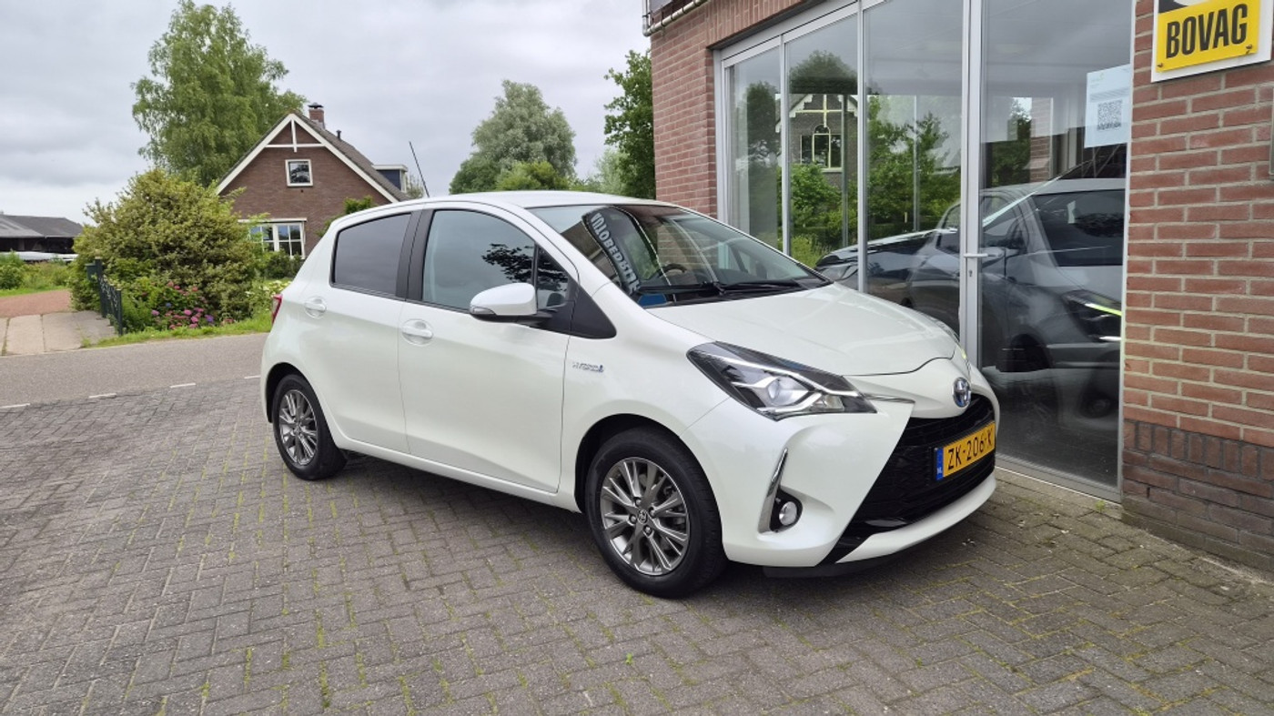 Foto van Toyota Toyota Yaris Hybrid