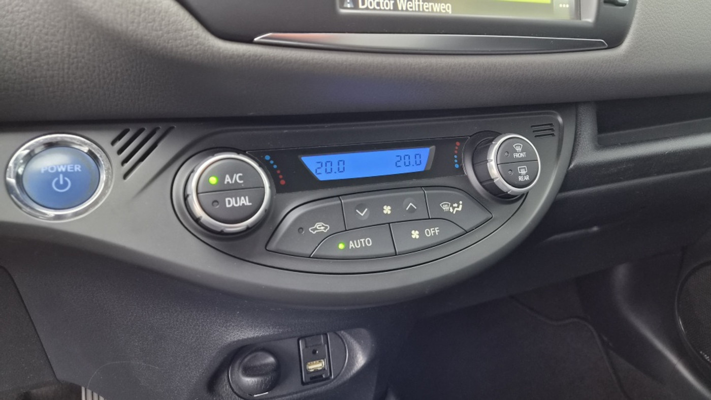 Foto van Toyota Toyota Yaris Hybrid