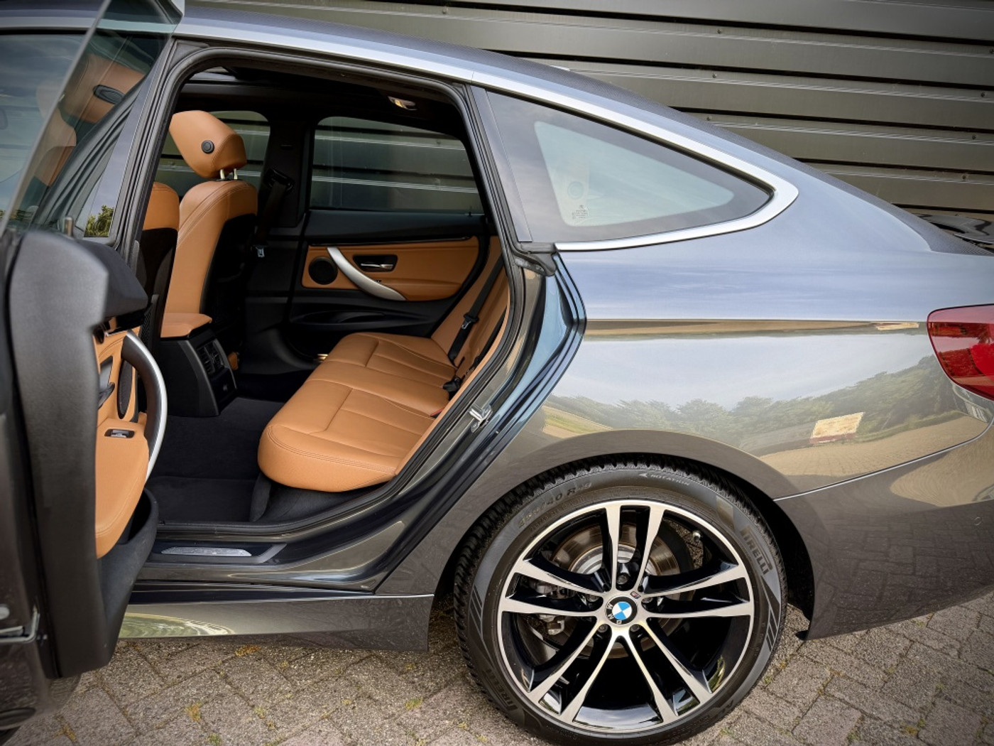 Foto van BMW 320i