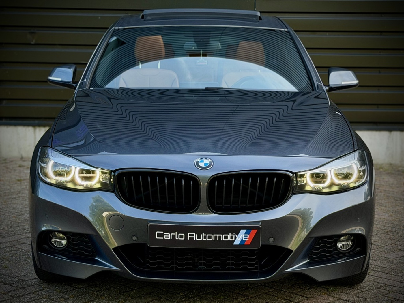 Foto van BMW 320i