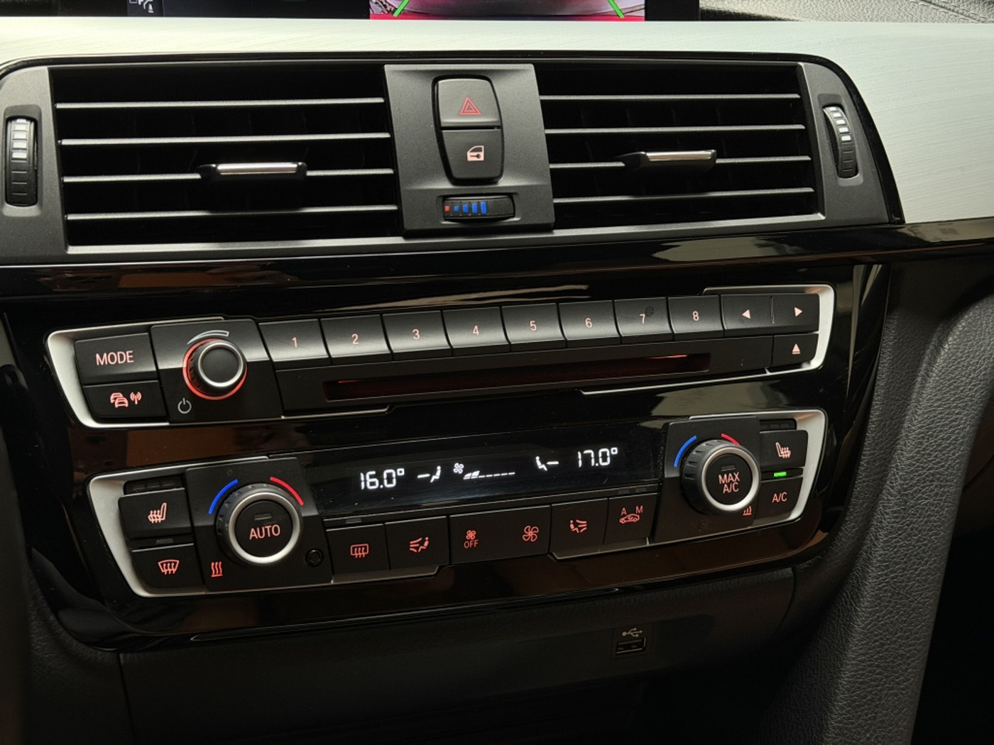 Foto van BMW 320i